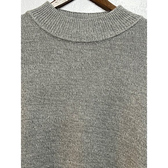 H&M Divided Women L SOFT Cropped Pullover Crewneck Gray Knit Sweater Oversized - Picture 4 of 16